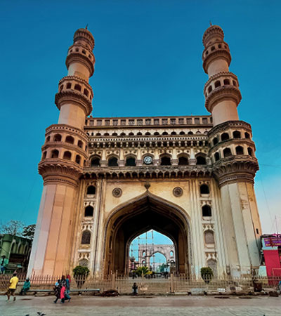 Madurai Meenakshi Temple - Bus travel destination